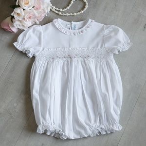 White Smocked Romper Bubble size 12 Month Pink Embroidery Feltman Brothers NWOT